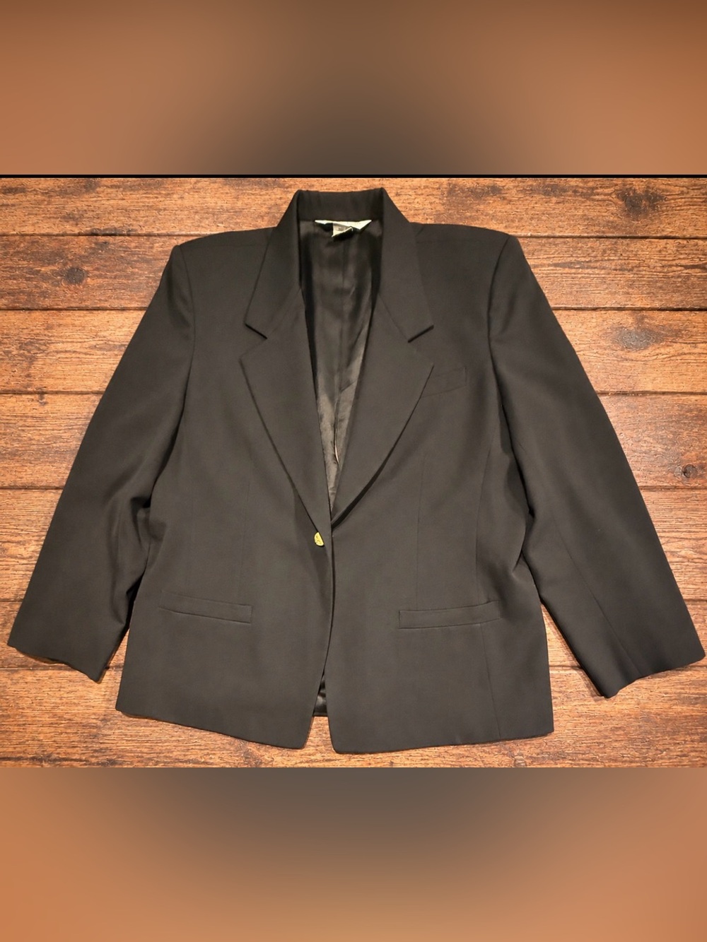 Austin Reed Women’s Size 16 Vintage Black Wool Blazer Gold Crest Buttons